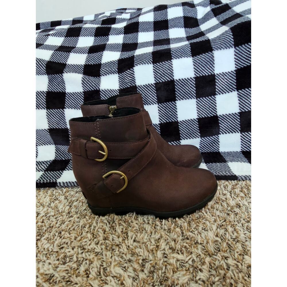 Sorel Joan of Arctic Wedge II Buckle Waterproof Leather Booties Brown Women’s 8